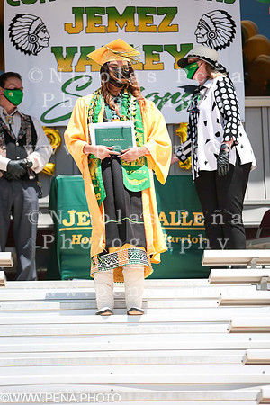 JVHS_Graduation_2021-343