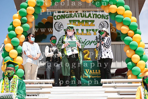 JVHS_Graduation_2021-307